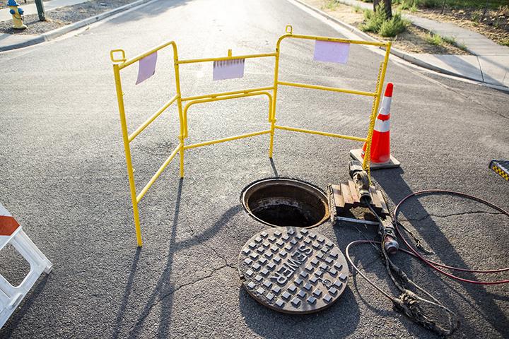 CIPMH (CURED-IN-PLACE MANHOLES) APPLICATIONS