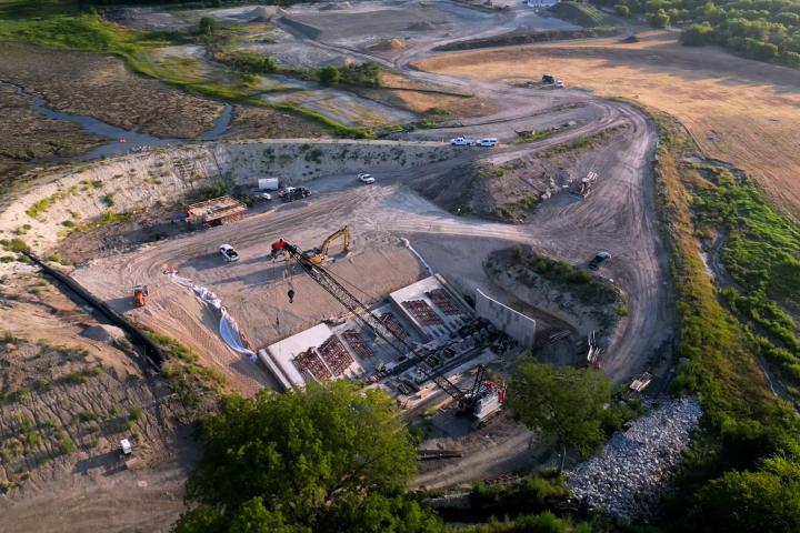 Dams & Reservoirs